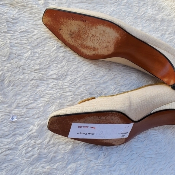 Vintage Christiane Peréz linen pumps 10 - Picture 9 of 12